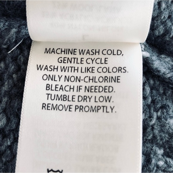 $10 NWOT HAGGAR Clothing Dark Gray Cardigan Sweater Big Buttons Wool Blend L - Picture 11 of 11